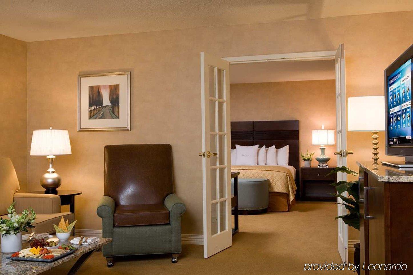 Doubletree By Hilton Hotel Boston - Bedford Glen Værelse billede